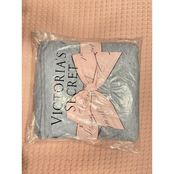 Victoria Secret jogger pj set ✨💞 - Picture 1 of 4